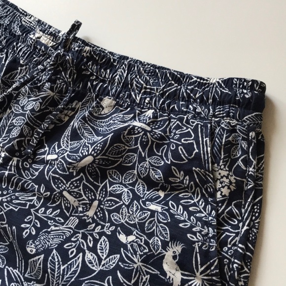 Gap shorts blue white bird floral print Sz 14/32” - Picture 8 of 8